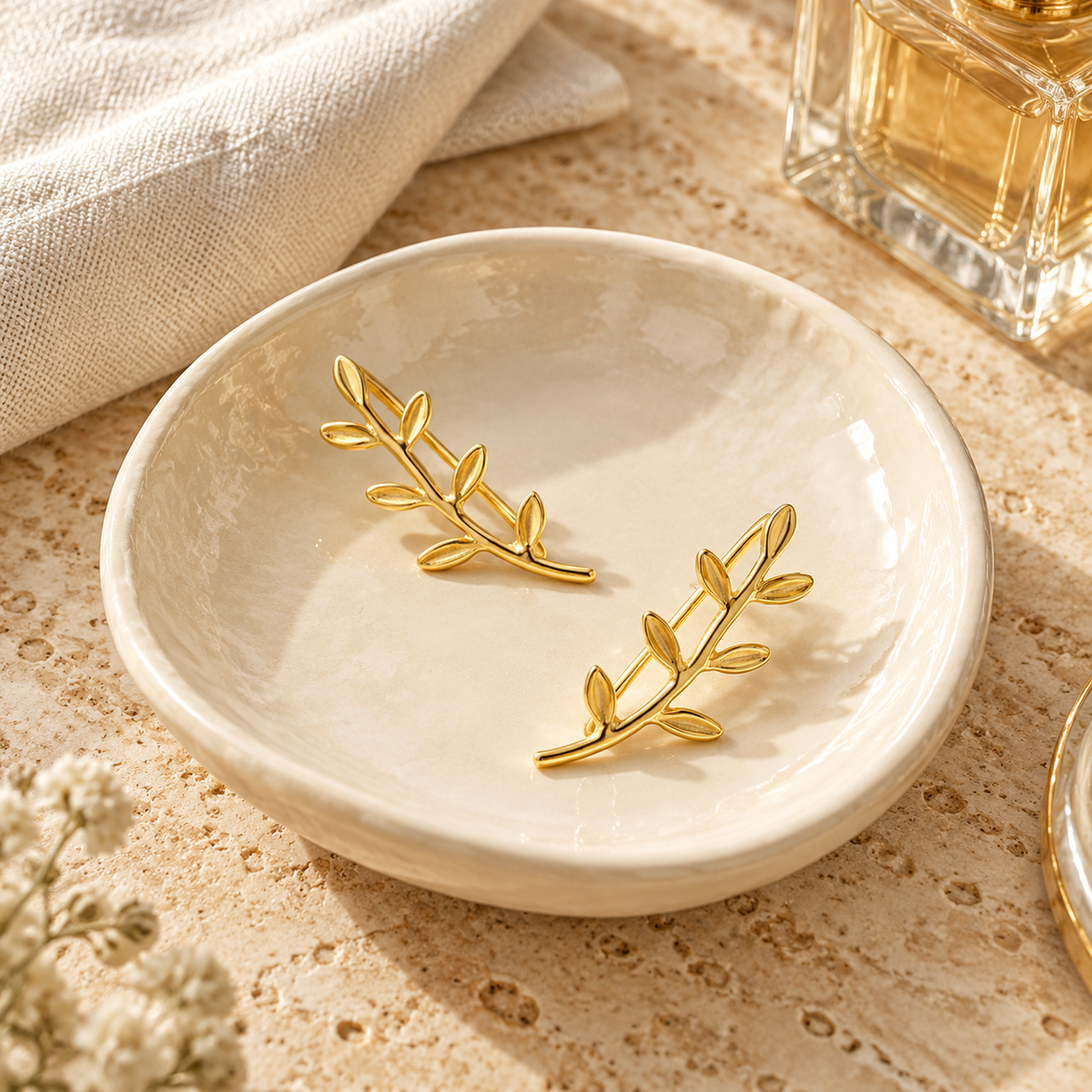 🌿 Ear Climbers | Gold-Tone | Everyday | Her Gift | Leaf Detail