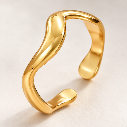〰️ Wave Ring | Gold-Tone Metal | Daily Wear | Minimalist Lovers | Sculptural Curve