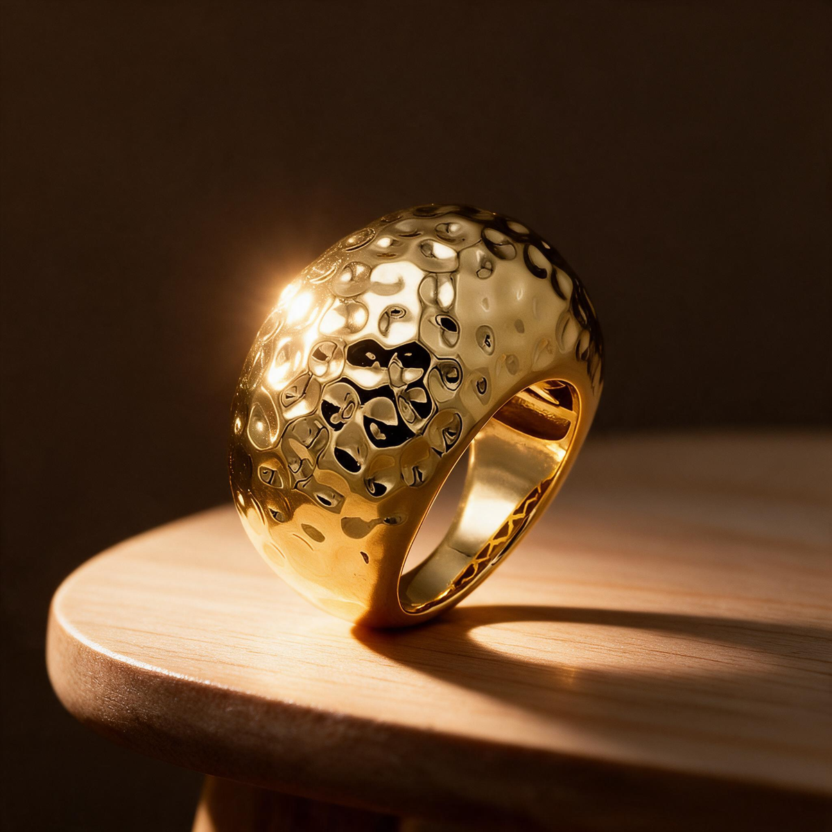 ✨ Cocktail Ring | Hammered Gold-Tone | Everyday Elegance for Her